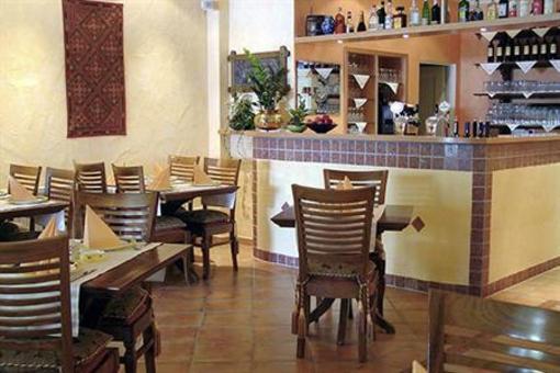фото отеля Hotel & Restaurant Zaika