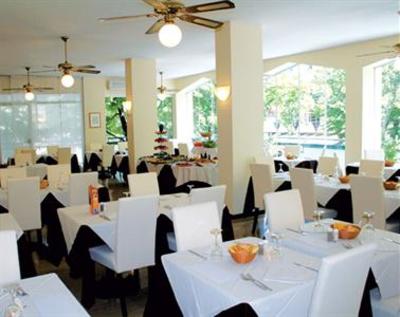 фото отеля Hotel Esplanade Rimini