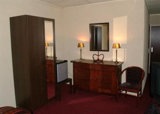 фото отеля Hotel Onder de Linden