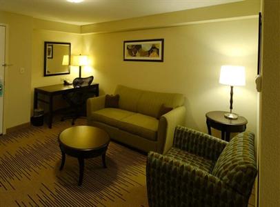 фото отеля Hilton Garden Inn Cincinnati/Mason