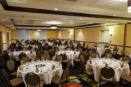 фото отеля Hilton Garden Inn Cincinnati/Mason