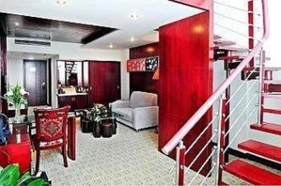 фото отеля Wuyuan Qinghuawu International Hotel