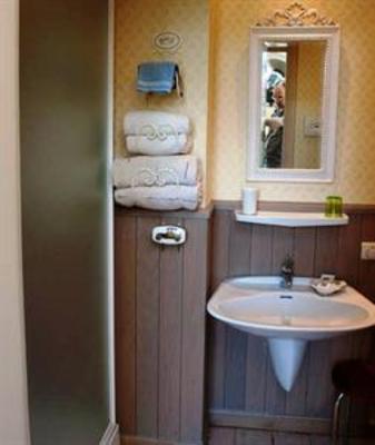 фото отеля Domein Leegendael Bed & Breakfast Ruddervoorde