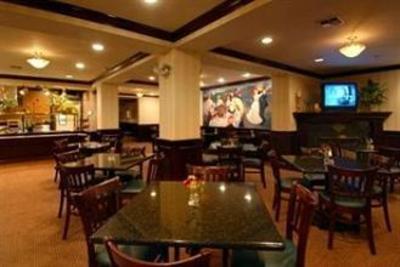 фото отеля Oxford Suites Downtown Spokane