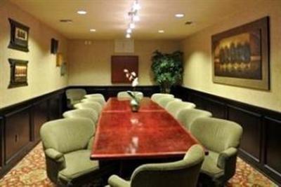 фото отеля Oxford Suites Downtown Spokane