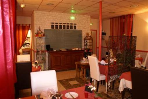 фото отеля Logis Le Vedaquais