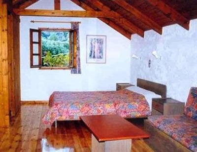 фото отеля Olive Tree Cottages