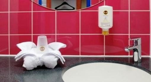 фото отеля B&B Hotel Regensburg