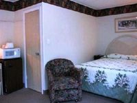 Falmouth Heights Motor Lodge