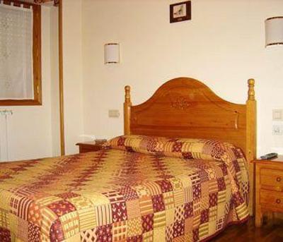 фото отеля Hostal Valle de Tena