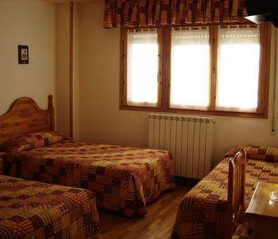 фото отеля Hostal Valle de Tena