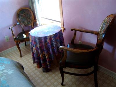 фото отеля Almost Home Guest House