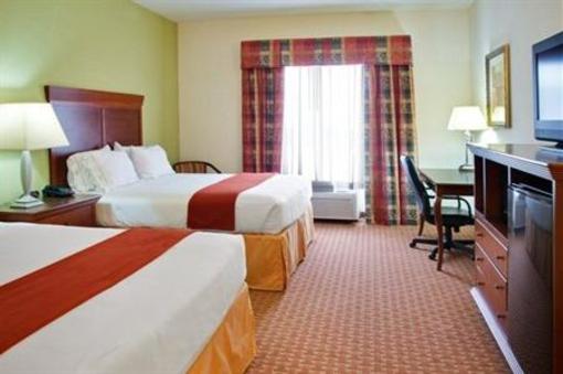 фото отеля Holiday Inn Express Hotel & Suites Center