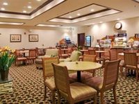 Holiday Inn Express Hotel & Suites Center