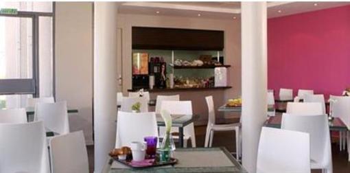 фото отеля Hotel Akena Macon Sud Creches-sur-Saone