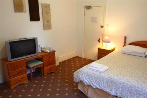 фото отеля Royal Hotel Crewe