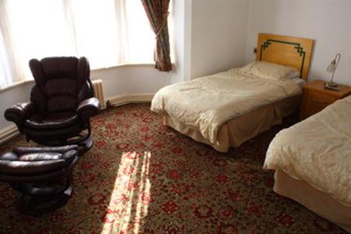 фото отеля Royal Hotel Crewe