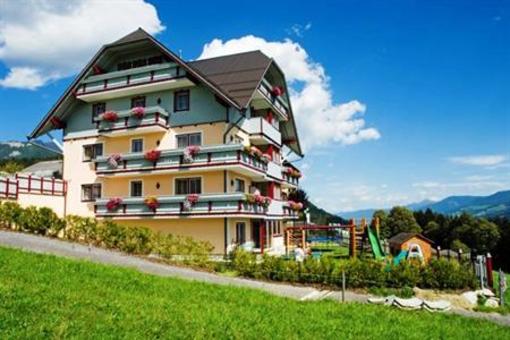 фото отеля Hotel Neuwirt Ramsau am Dachstein