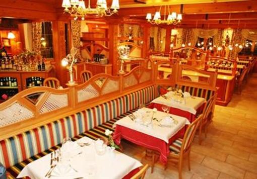 фото отеля Hotel Neuwirt Ramsau am Dachstein
