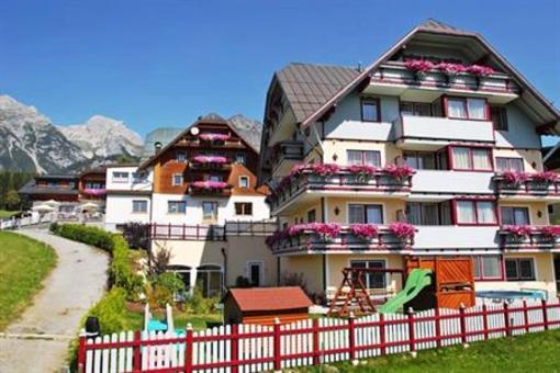 фото отеля Hotel Neuwirt Ramsau am Dachstein
