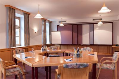 фото отеля Gasthof Zur Post Hotel Bad Wiessee