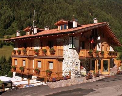 фото отеля Hotel Chalet Genziana