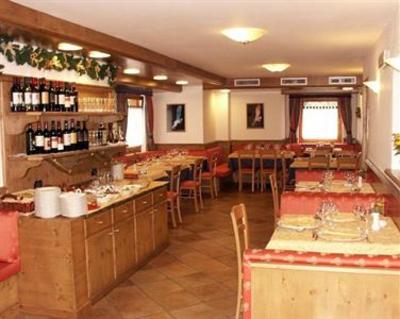фото отеля Hotel Chalet Genziana