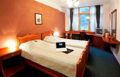 фото отеля The Hunters Lodge Kamnik Skopje