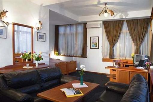 фото отеля The Hunters Lodge Kamnik Skopje