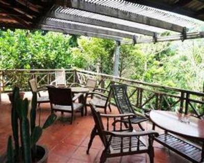 фото отеля The Boat House Guesthouse