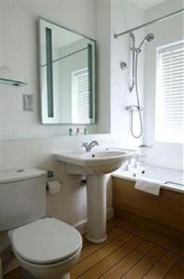 фото отеля Hotel Cristina Saint Lawrence (United Kingdom)