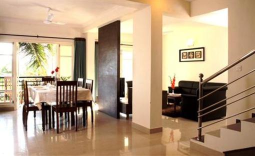 фото отеля Compact Royal Grand Homes