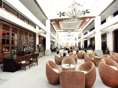 фото отеля J Hotel Sanya