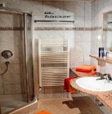 фото отеля Gastehaus Alpina Maurach