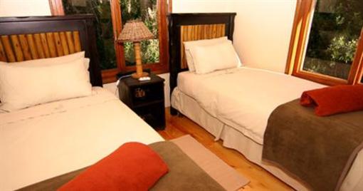 фото отеля Thunzi Bush Lodge