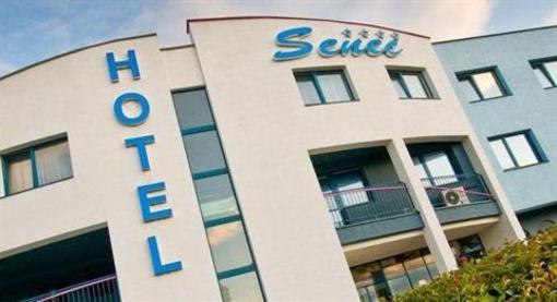 фото отеля Hotel Senec