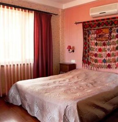 фото отеля L'isola Guesthouse