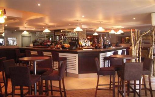 фото отеля The Coachman Hotel Kilsyth