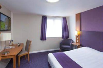 фото отеля Premier Inn Leeds City Centre
