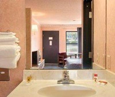 фото отеля Americas Best Value Inn Statesville