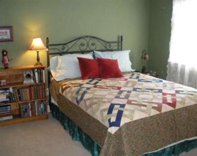 фото отеля Haynes Bed and Breakfast