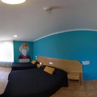 фото отеля Hostal Brios