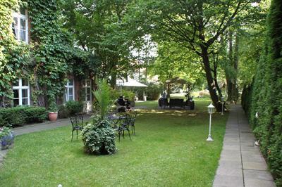 фото отеля Hotel Villa Konigin Luise