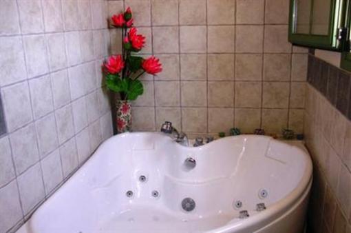 фото отеля Monambeles Villas