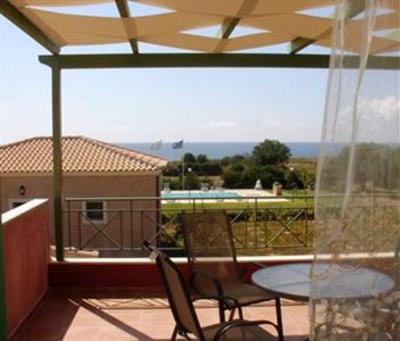 фото отеля Monambeles Villas