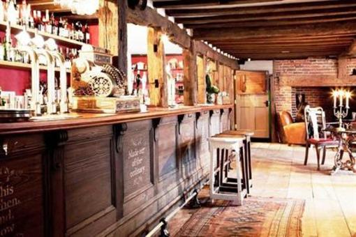 фото отеля Bell Inn Ticehurst