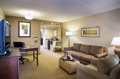 фото отеля Embassy Suites Hotel Cleveland - Shaker Heights / Beachwood