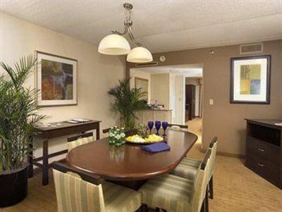 фото отеля Embassy Suites Hotel Cleveland - Shaker Heights / Beachwood