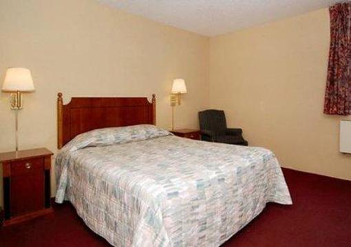 фото отеля Econo Lodge Plantsville