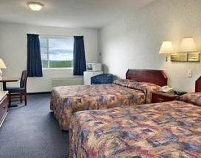 фото отеля Ramada Limited Hotel 100 Mile House
